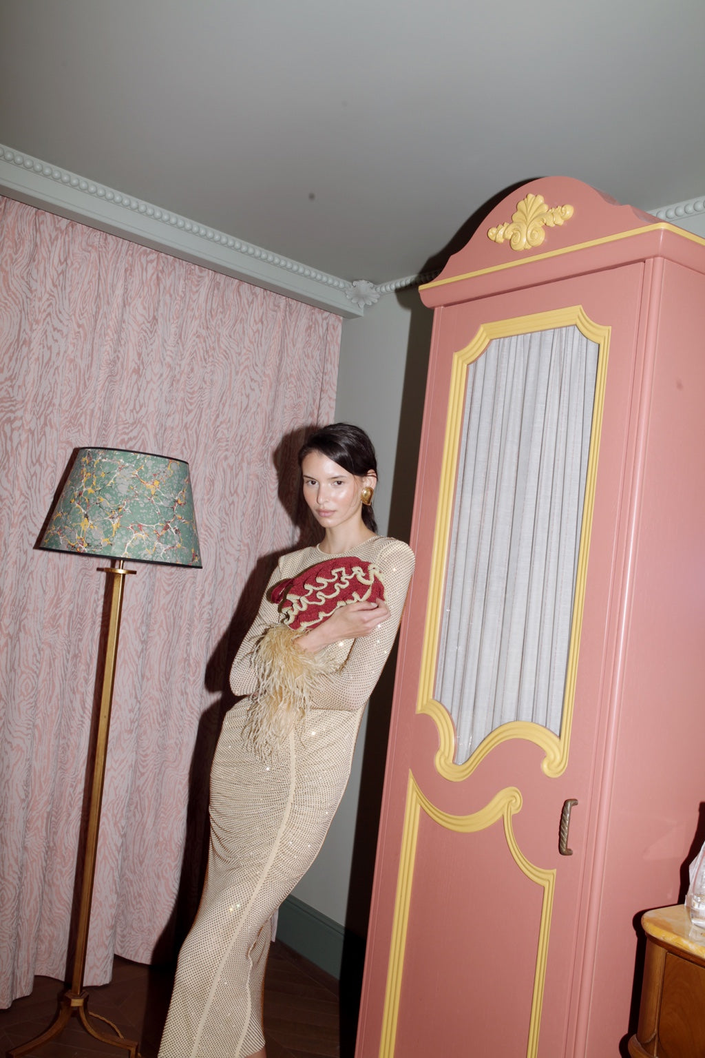 Suryo sample sale editorial